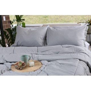 Plumón microfibra en tela...